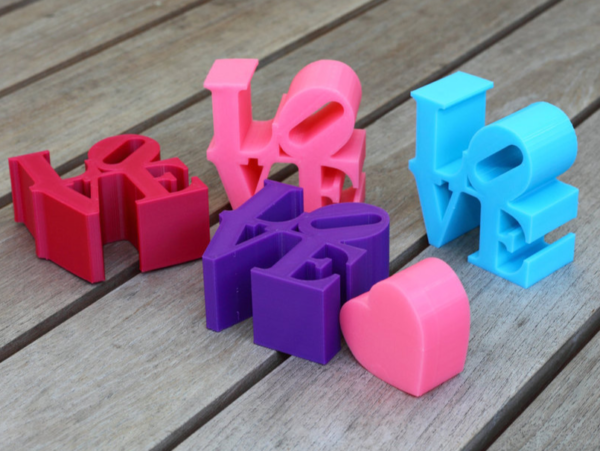 Love 10cm (couleur au choix)