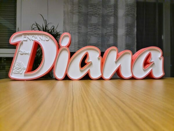 Diana + Encanto 70cm avec éclairage. – Image 2